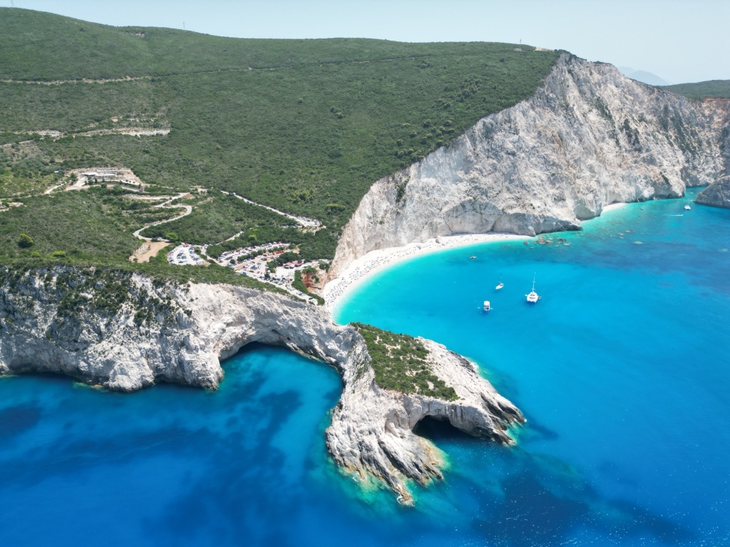 THE BEST PLACES TO SEE IN  LEFKADA ISLAND AND A TRAVEL GUIDE TO LEFKADA